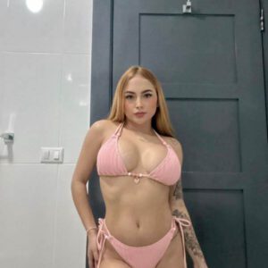 Tu rica rubia con rico Toto🍓💦